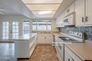 Photo #6: 6319844 Listing