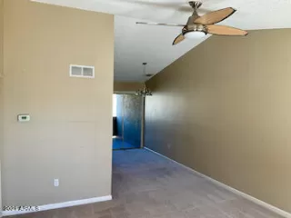 Photo #5: 6319848 Listing 