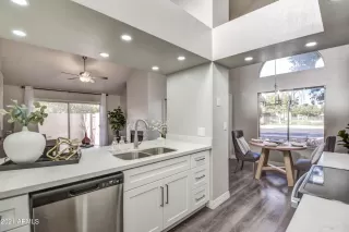 Photo #2: 6319859 Listing