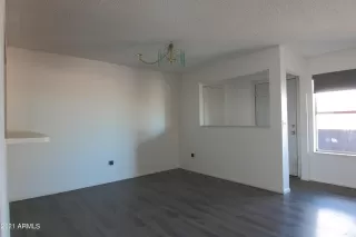 Photo #5: 6320371 Listing 