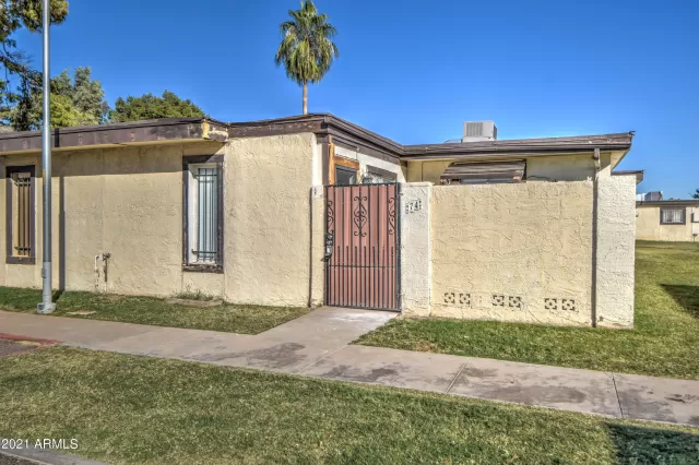 MLS: 6320418 Condo For Sale