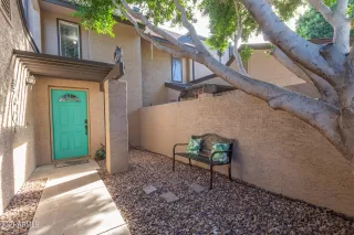 Photo #5: 6320431 Listing