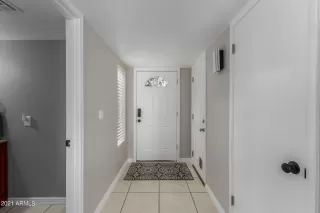 Photo #6: 6320431 Listing