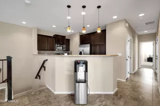 Photo #6: 6320530 Listing