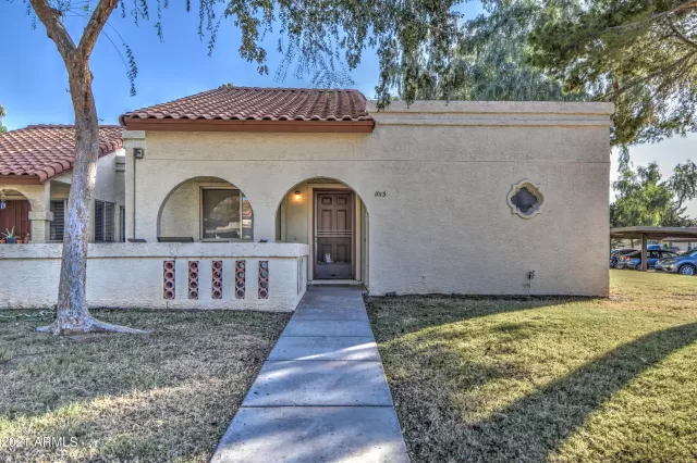 MLS: 6320605 Condo For Sale