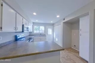 Photo #4: 6320671 Listing