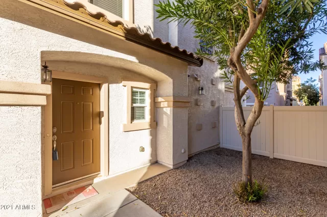 MLS: 6320776 Condo For Sale