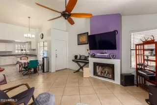 Photo #6: 6320909 Listing