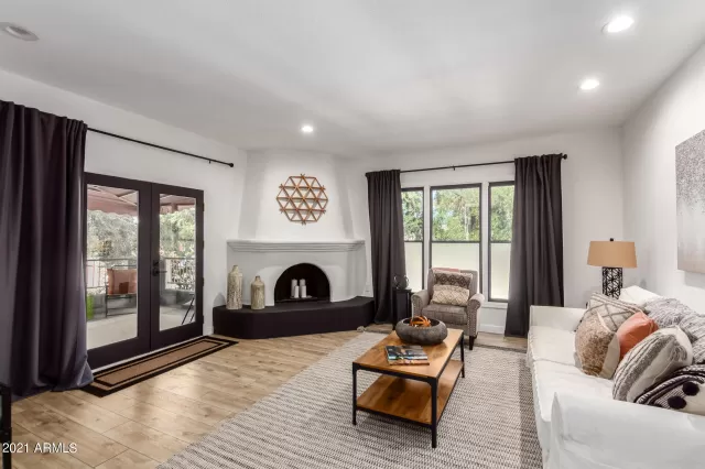 MLS: 6321068 Condo For Sale