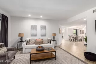 Photo #4: 6321068 Listing