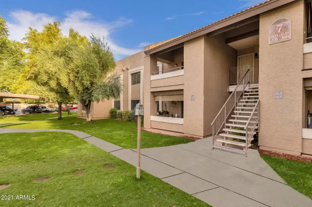 MLS: 6321280 Condo For Sale