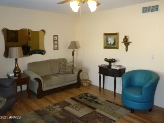 Photo #4: 6321317 Listing