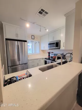 Photo #3: 6321626 Listing 