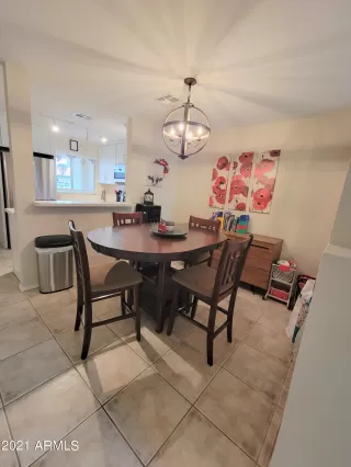 Photo #4: 6321626 Listing 