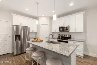 Photo #6: 6321679 Listing 