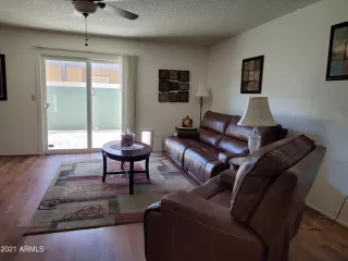 Photo #6: 6321689 Listing