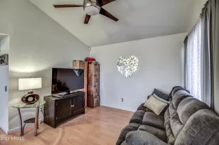 Photo #3: 6321843 Listing