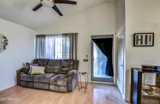 Photo #5: 6321843 Listing