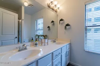 Photo #6: 6322093 Listing