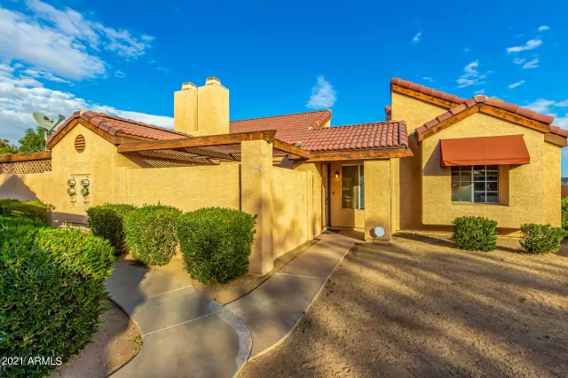 MLS: 6322115 Condo For Sale