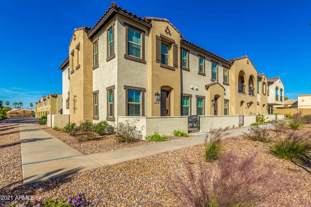 MLS: 6322213 Condo For Sale