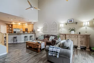 Photo #4: 6322462 Listing