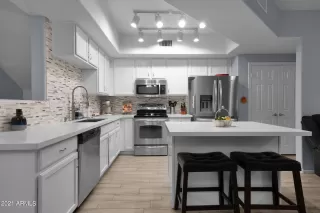 Photo #5: 6322583 Listing 