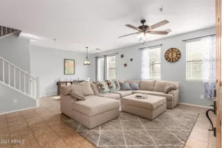 Photo #2: 6322718 Listing