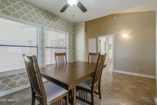 Photo #5: 6322720 Listing