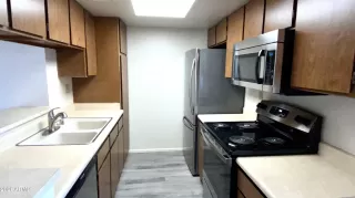 Photo #3: 6323040 Listing