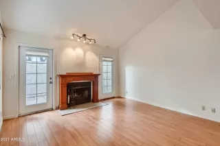 Photo #5: 6323054 Listing