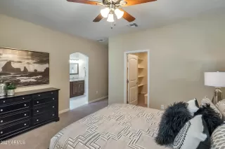 Photo #4: 6323206 Listing