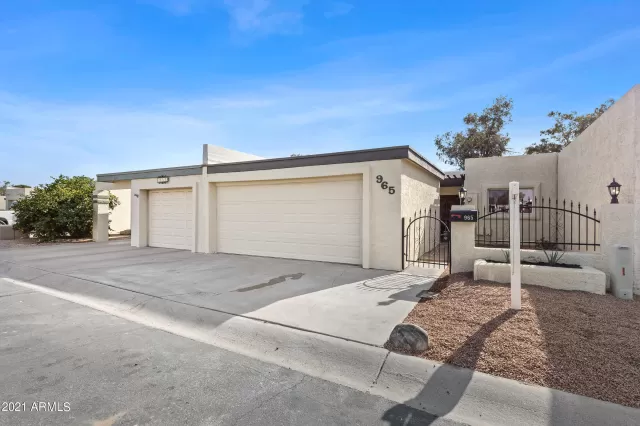 MLS: 6323291 Condo For Sale