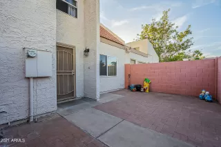 Photo #3: 6323318 Listing