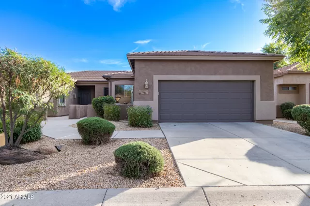 MLS: 6323338 Condo For Sale