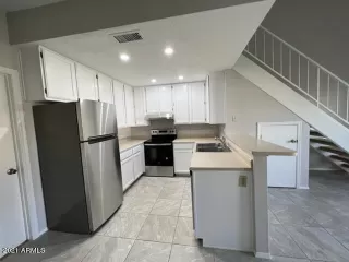 Photo #4: 6323501 Listing