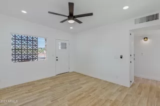 Photo #5: 6323504 Listing