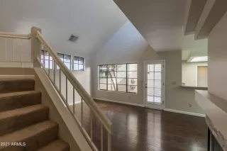 Photo #2: 6323604 Listing 