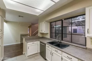 Photo #6: 6323604 Listing 