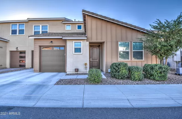 MLS: 6323625 Condo For Sale