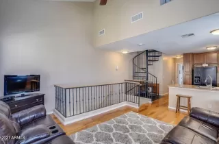 Photo #3: 6323690 Listing