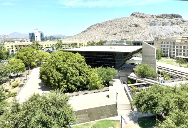 MLS: 6323806 Condo For Sale