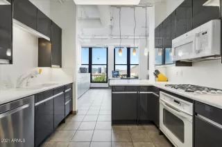 Photo #3: 6323806 Listing