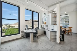 Photo #6: 6323806 Listing