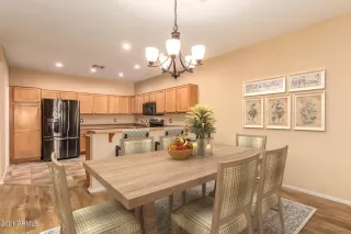 Photo #6: 6323966 Listing