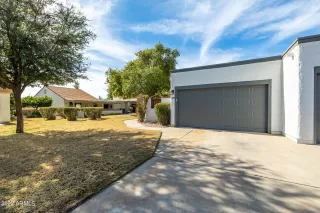 Photo #2: 6324301 Listing