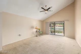 Photo #4: 6324301 Listing