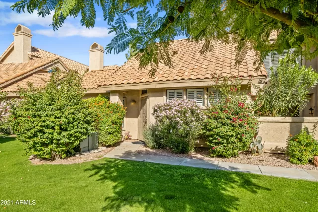 MLS: 6324469 Condo For Sale