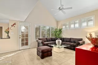 Photo #1: 6324469 Listing 