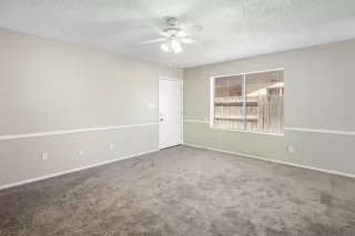 Photo #2: 6324708 Listing